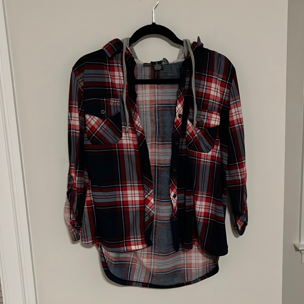 Plaid flannel with hoodie (XL)